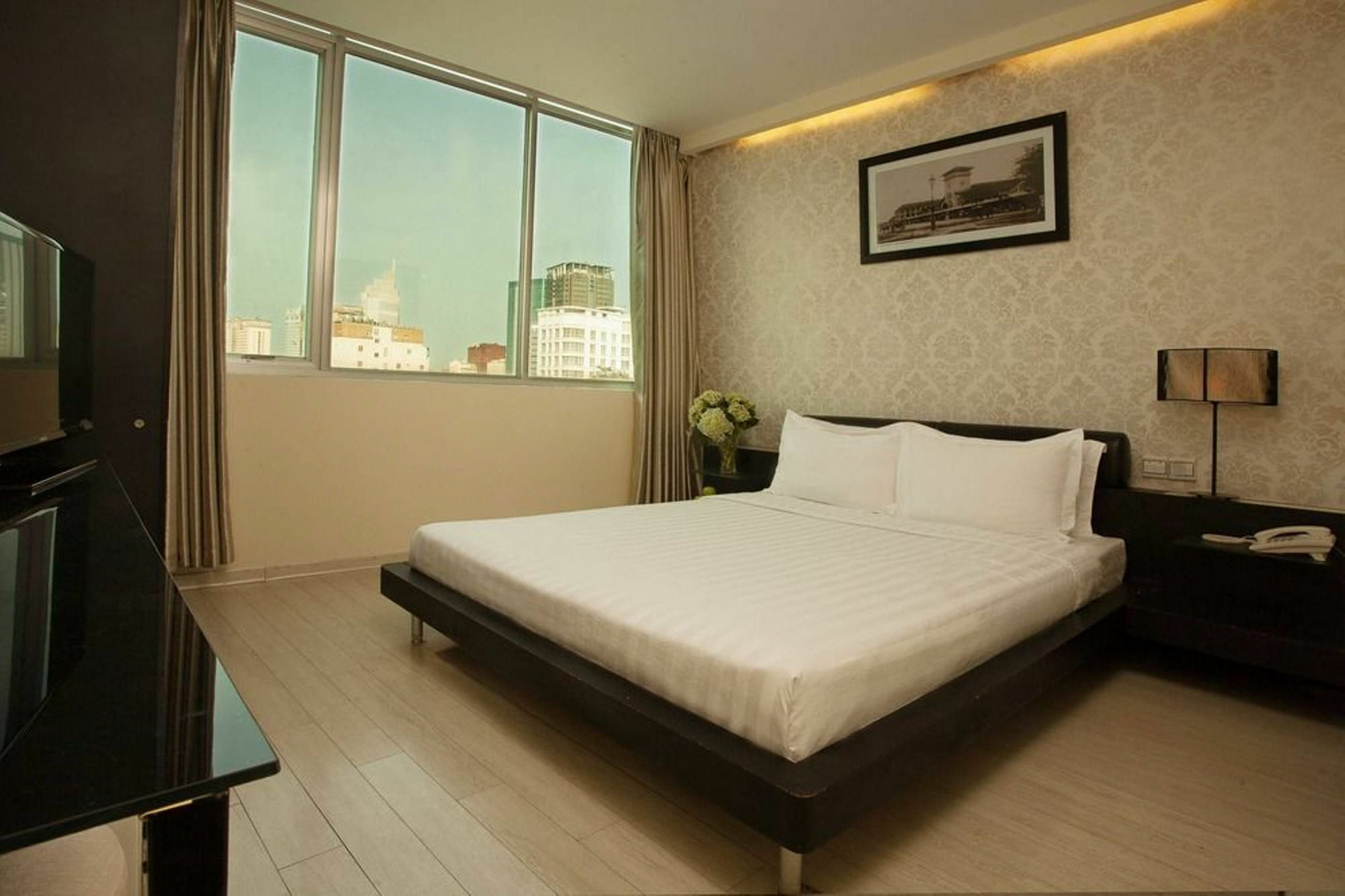 The One Premium Hotel Ho Şi Min Dış mekan fotoğraf